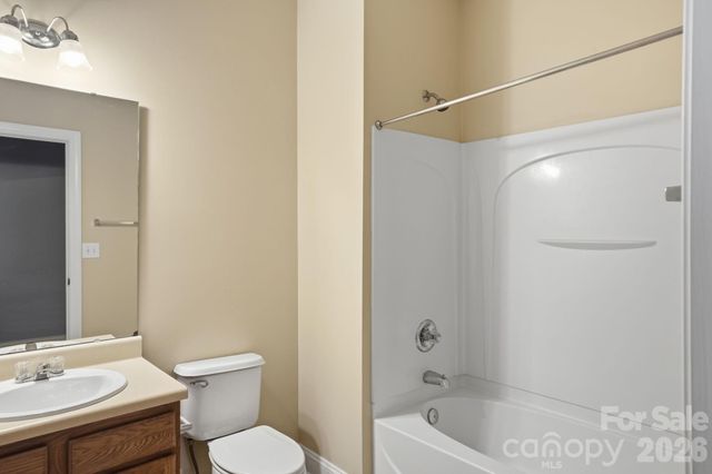 9527 Seamill Road, Charlotte, NC 28278