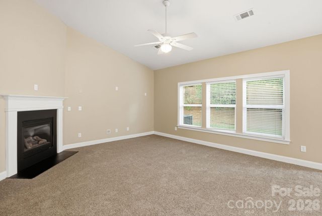 9527 Seamill Road, Charlotte, NC 28278