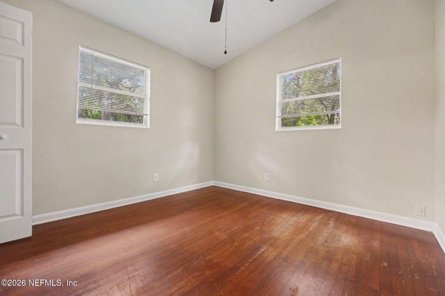 7832 DELAROCHE Court, Jacksonville, FL 32210