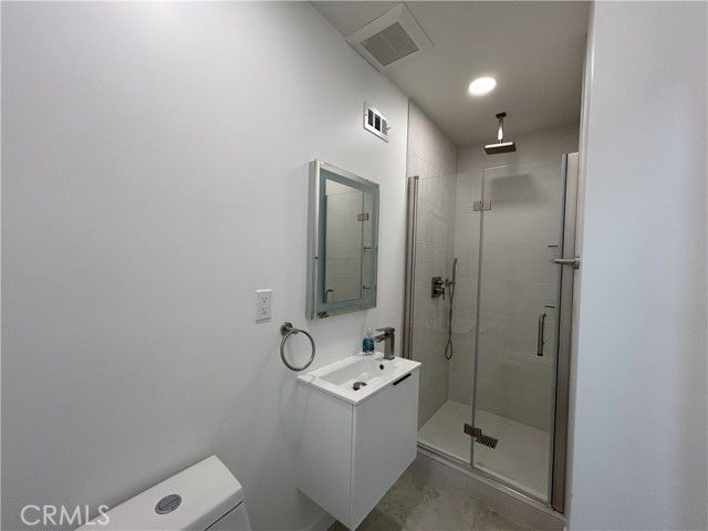 10363 Commerce Avenue, Tujunga (los Angeles), CA 91042