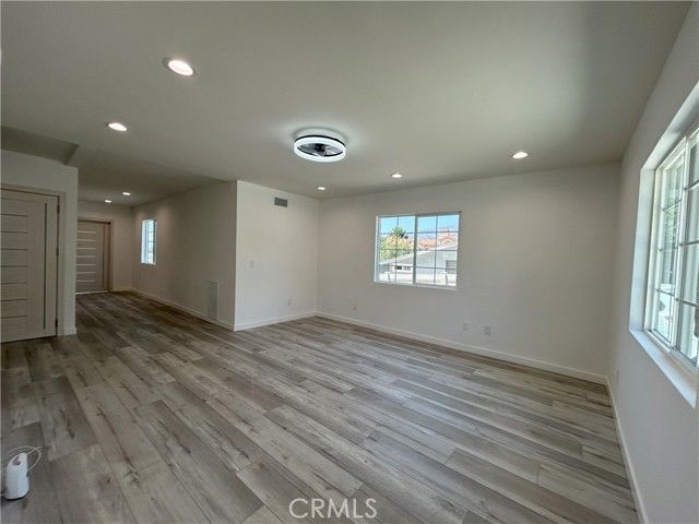 10363 Commerce Avenue, Tujunga (los Angeles), CA 91042