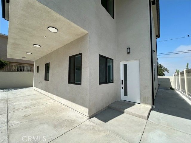 10363 Commerce Avenue, Tujunga (los Angeles), CA 91042