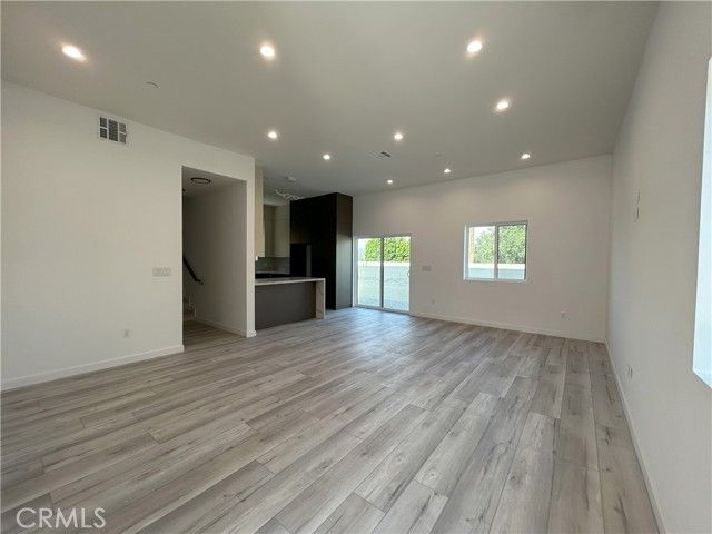 10363 Commerce Avenue, Tujunga (los Angeles), CA 91042