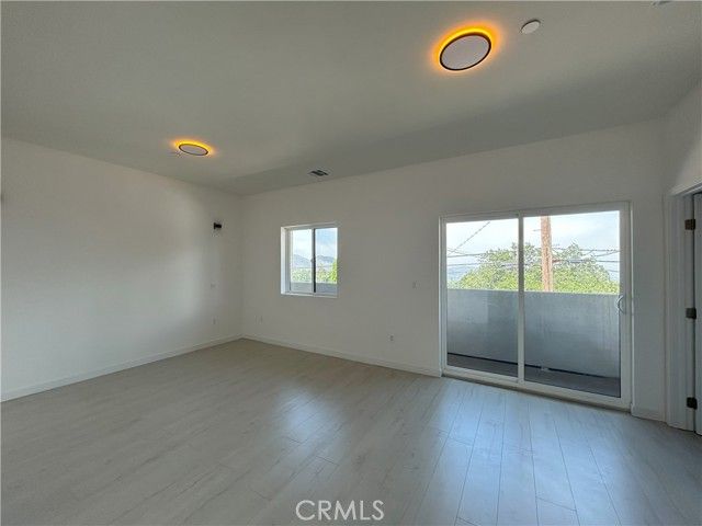 10363 Commerce Avenue, Tujunga (los Angeles), CA 91042