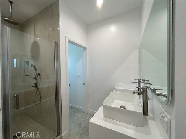 10363 Commerce Avenue, Tujunga (los Angeles), CA 91042