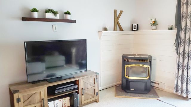 10 Chelsea Circle, South Burlington, VT 05403