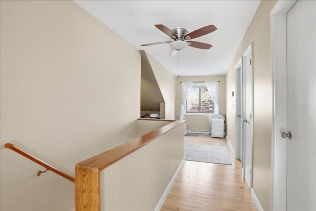 10 Chelsea Circle, South Burlington, VT 05403