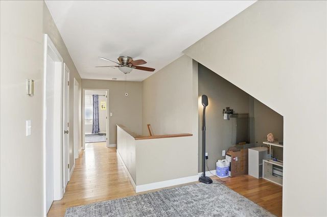 10 Chelsea Circle, South Burlington, VT 05403