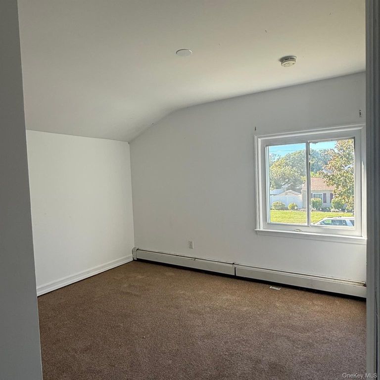 23 Ash Drive, Medford, NY 11763 — photo 3