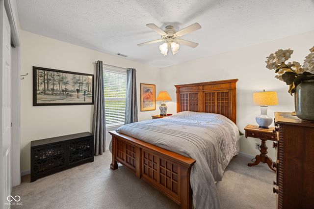 809 Red Oaks Lane, Lafayette, IN 47909