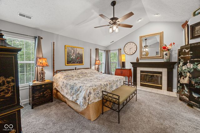 809 Red Oaks Lane, Lafayette, IN 47909