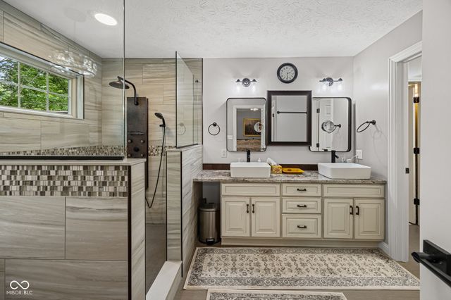 809 Red Oaks Lane, Lafayette, IN 47909