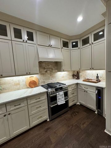 500 Valentine, Little Rock, AR 72205