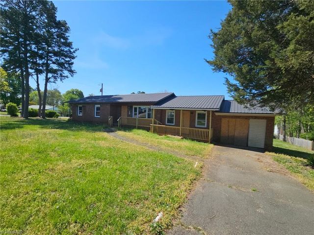 101 Markwood Lane, Lexington, NC 27295
