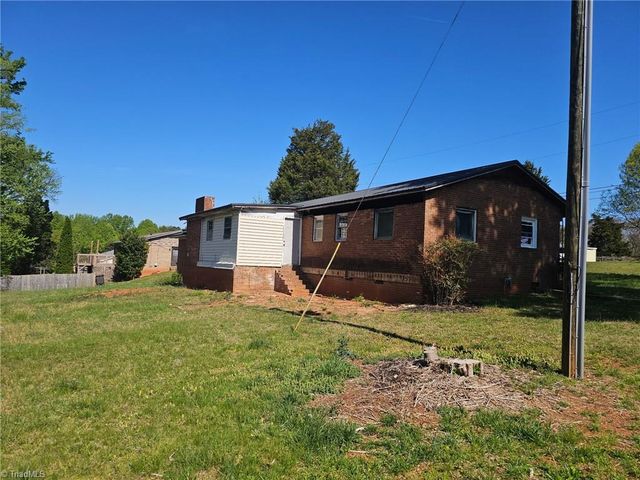 101 Markwood Lane, Lexington, NC 27295