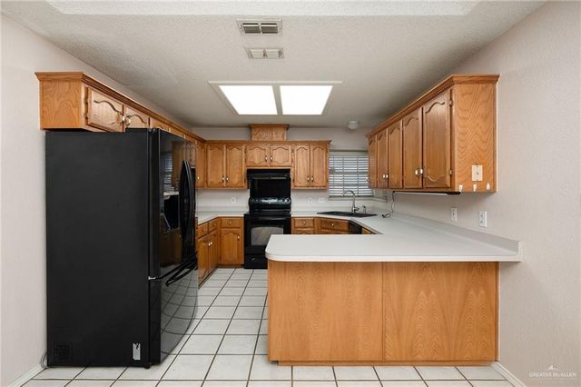 707 Diana Drive, Edinburg, TX 78542