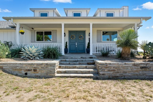 124 Mike Thornton Court, Weatherford, TX 76088