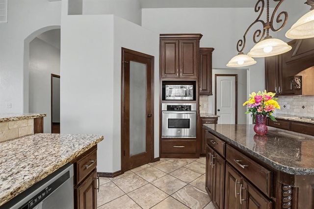 1801 NW 195th Circle, Edmond, OK 73012