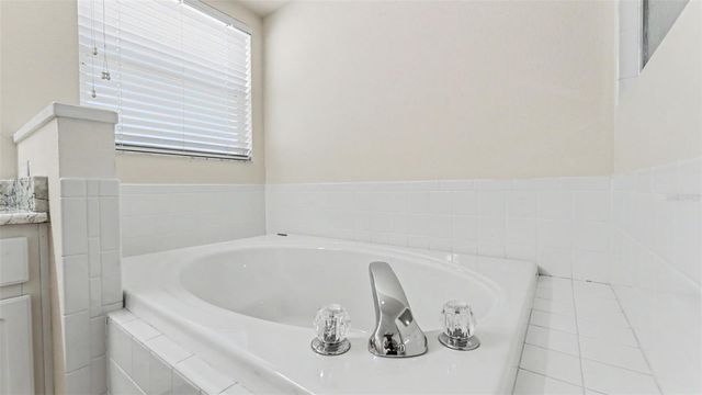 6008 SWALLOW DRIVE, Lakeland, FL 33809
