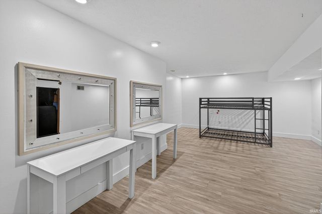 50619 Lakeside Drive, Granger, IN 46530