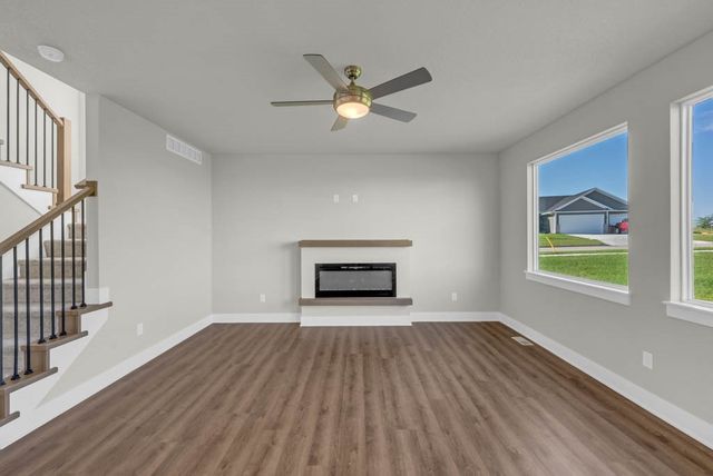 6720 Bright Street, Johnston, IA 50131