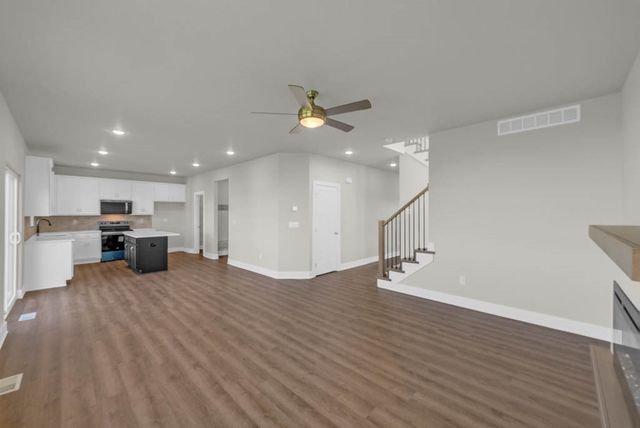 6720 Bright Street, Johnston, IA 50131