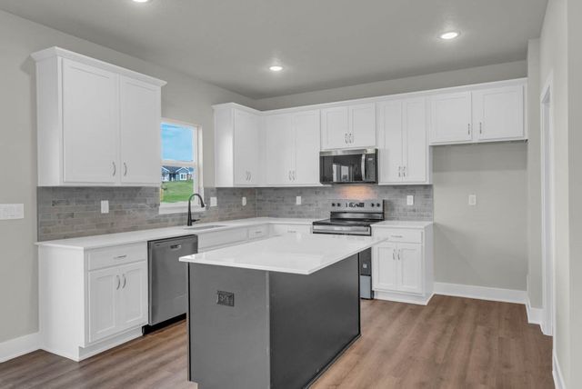 6720 Bright Street, Johnston, IA 50131