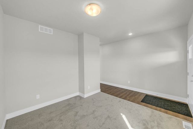 6720 Bright Street, Johnston, IA 50131