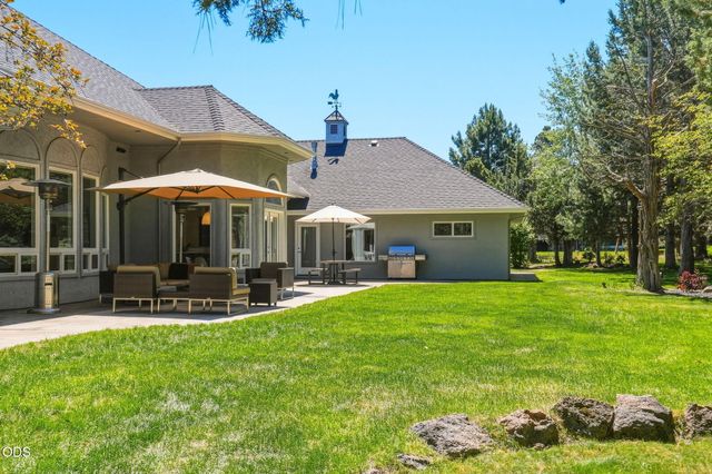 3729 NW Summerfield Road, Bend, OR 97703