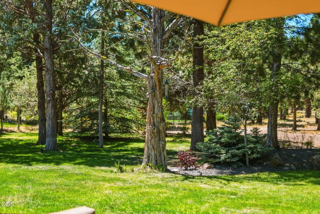 3729 NW Summerfield Road, Bend, OR 97703