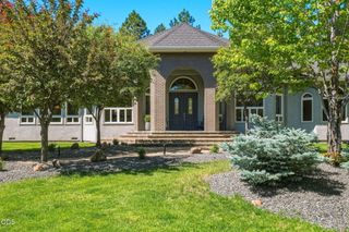 3729 NW Summerfield Road, Bend, OR 97703