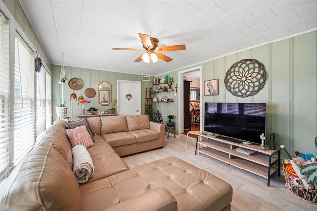 10639 Emmord Loop, Corpus Christi, TX 78410