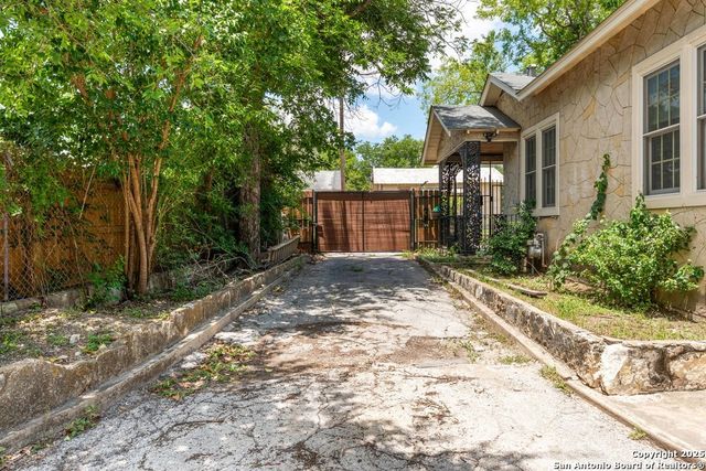 206 Stace, San Antonio, TX 78204