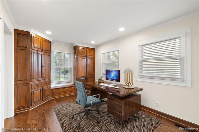 1900 Fairview Street, Birmingham, MI 48009