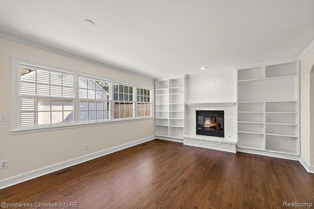 1900 Fairview Street, Birmingham, MI 48009