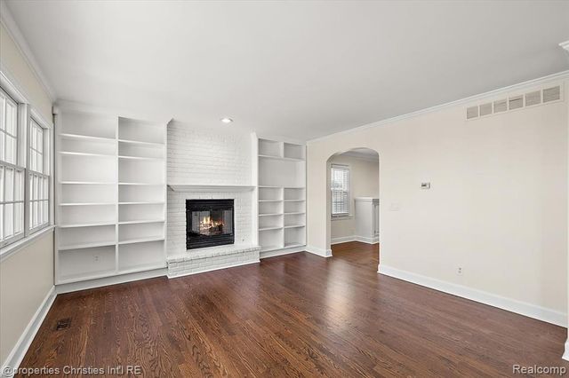 1900 Fairview Street, Birmingham, MI 48009