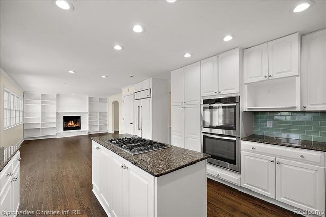 1900 Fairview Street, Birmingham, MI 48009