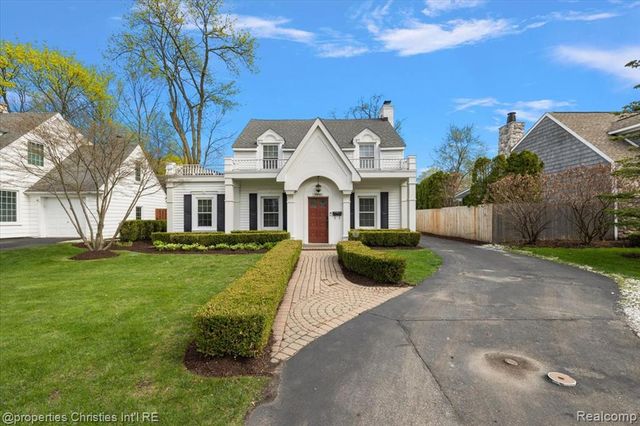 1900 Fairview Street, Birmingham, MI 48009