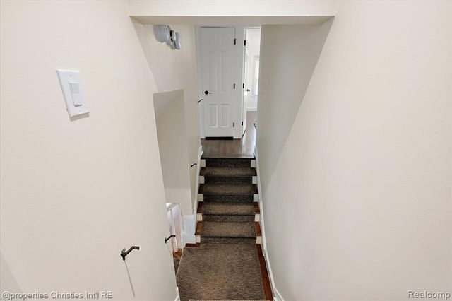 1900 Fairview Street, Birmingham, MI 48009