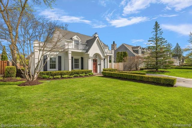 1900 Fairview Street, Birmingham, MI 48009