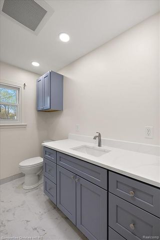 1900 Fairview Street, Birmingham, MI 48009
