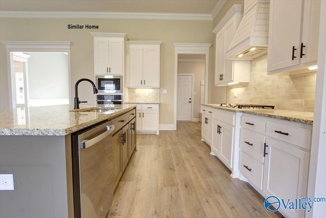 Highpoint - C Avondale Drive, Athens, AL 35613