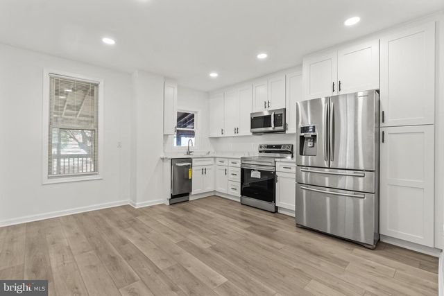 229 S MULBERRY ST, Hagerstown, MD 21740