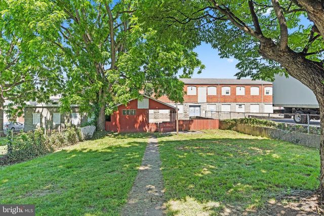 229 S MULBERRY ST, Hagerstown, MD 21740