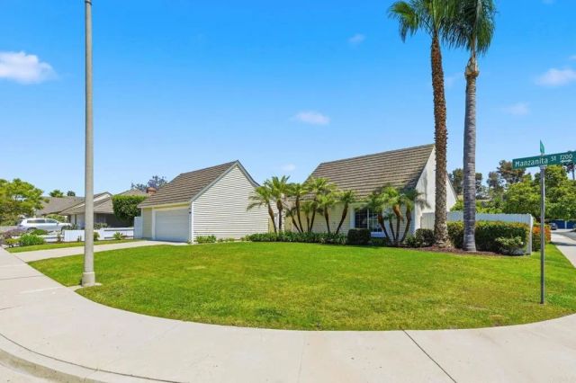7216 Manzanita Street, Carlsbad, CA 92011
