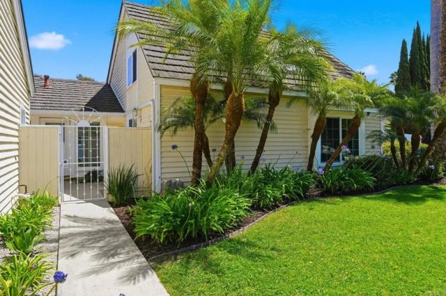 7216 Manzanita Street, Carlsbad, CA 92011