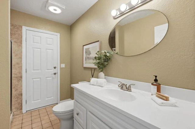 7216 Manzanita Street, Carlsbad, CA 92011