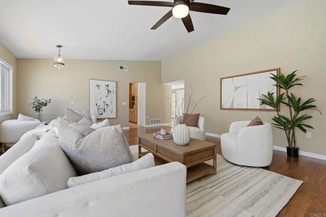 7216 Manzanita Street, Carlsbad, CA 92011