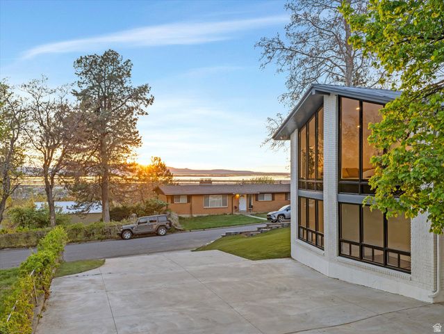 1092 N 500 E, Centerville, UT 84014