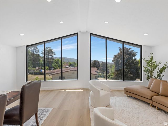1092 N 500 E, Centerville, UT 84014